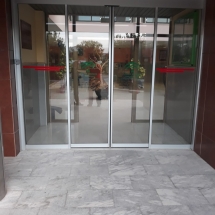 AUTOMATISMOS DAMI - Puertas Autom&aacute;ticas Granada 12