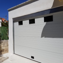 AUTOMATISMOS DAMI - Puertas Autom&aacute;ticas Granada 3