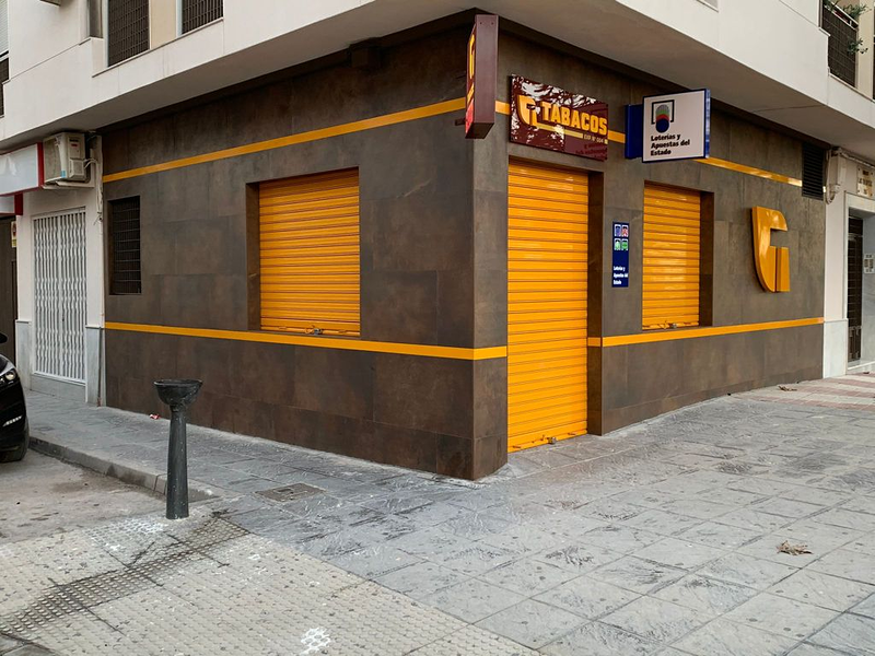 Estanco Las Palmeras 16