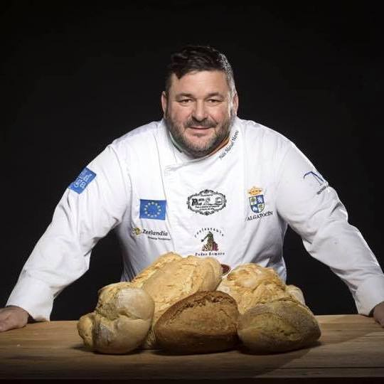 Panader&iacute;a Pan Pi&ntilde;a 9