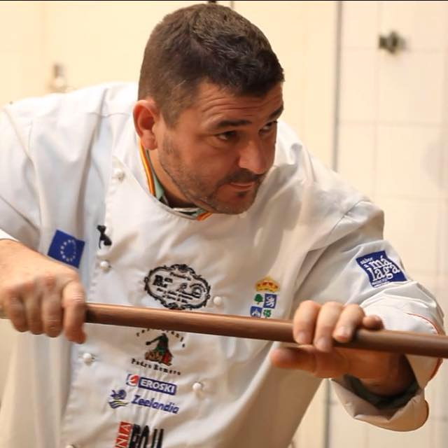 Panader&iacute;a Pan Pi&ntilde;a 8