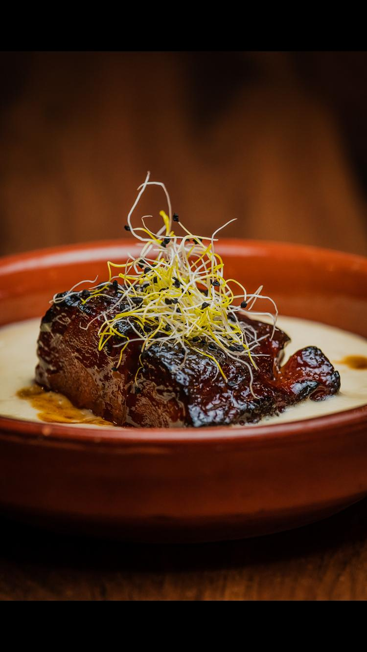 La Casona Bar Grill RESTAURANTES