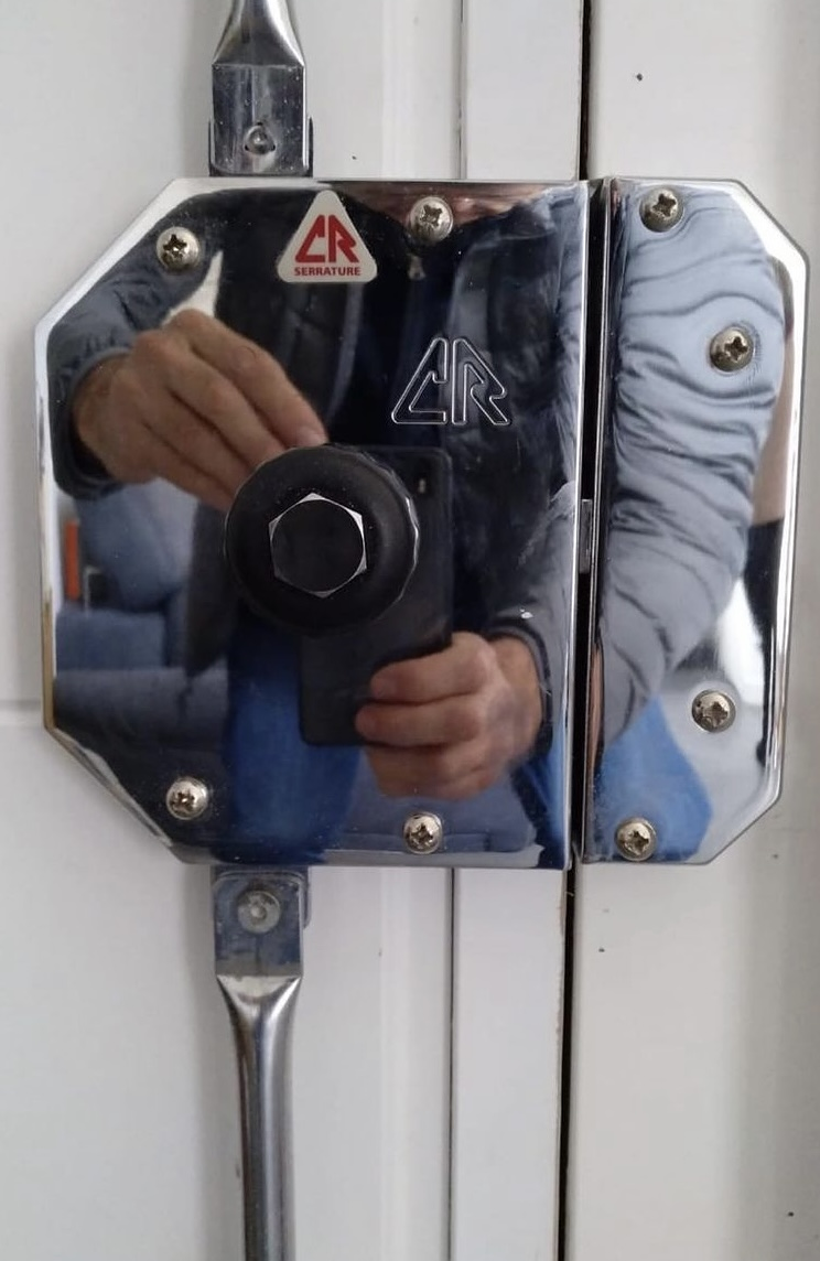 Cerrajeros Madrid Low Cost 24