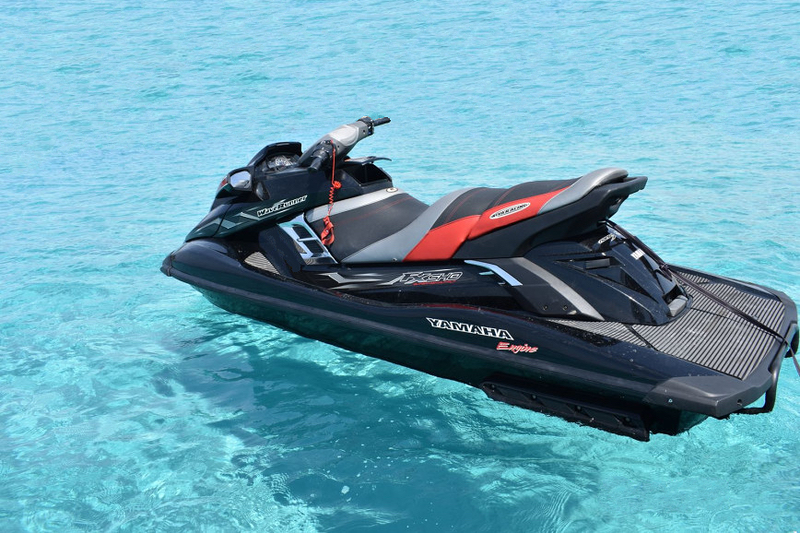 MarbellaNavega NAUTICA: EMBARCACIONES Y EQUIPAMIENTO