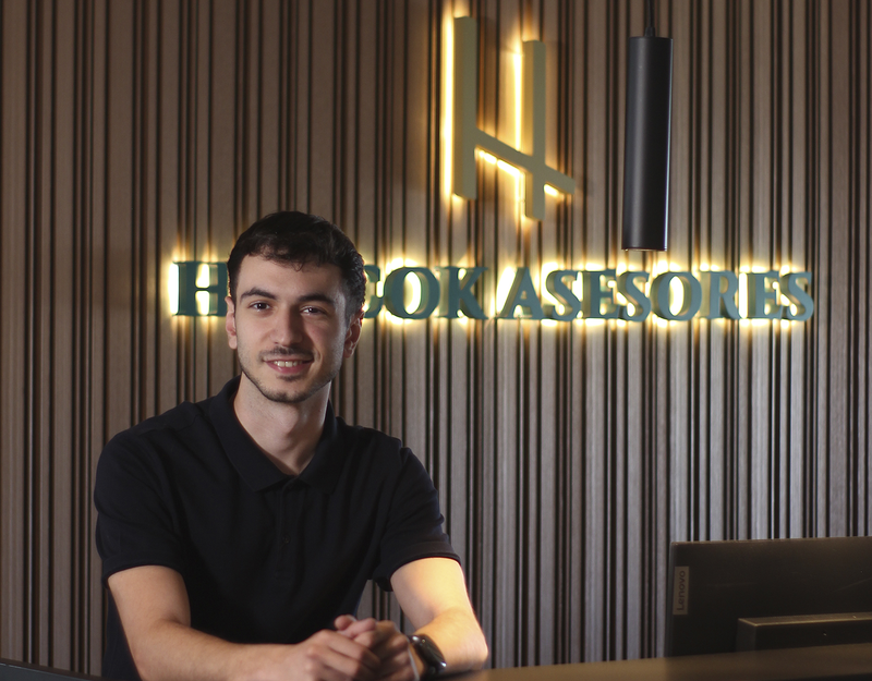 Hencok MULTISERVICIOS: EMPRESAS