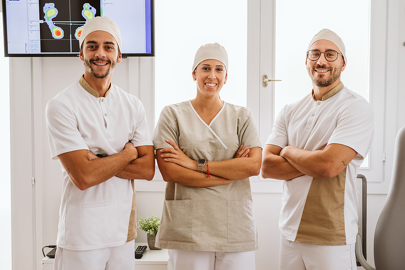 TUHUELLA By Alejandro Cabrera Pod&oacute;logos Santa Cruz de Tenerife
