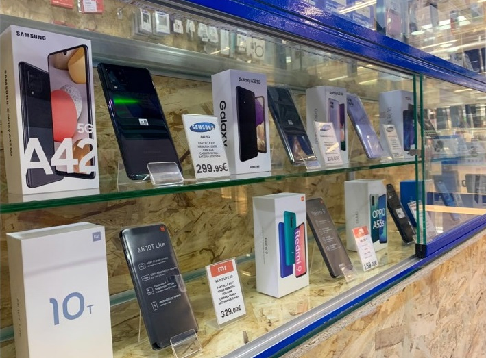 Phone World TELEFONIA MOVIL