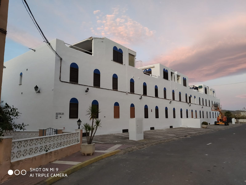 PINTOR TORTOSA-MADEC PINTURES I DECORACIO 11