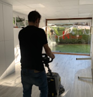 House Ar&aacute;n LIMPIEZA: EMPRESAS