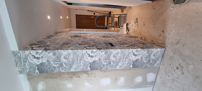 Castillo Pintors 244