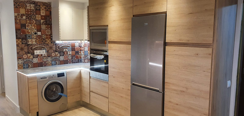 Amadeu Caparrós Serveis 11