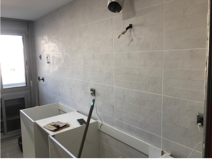 Reformas/Multiservicios Juan Aruquipa Barcelona