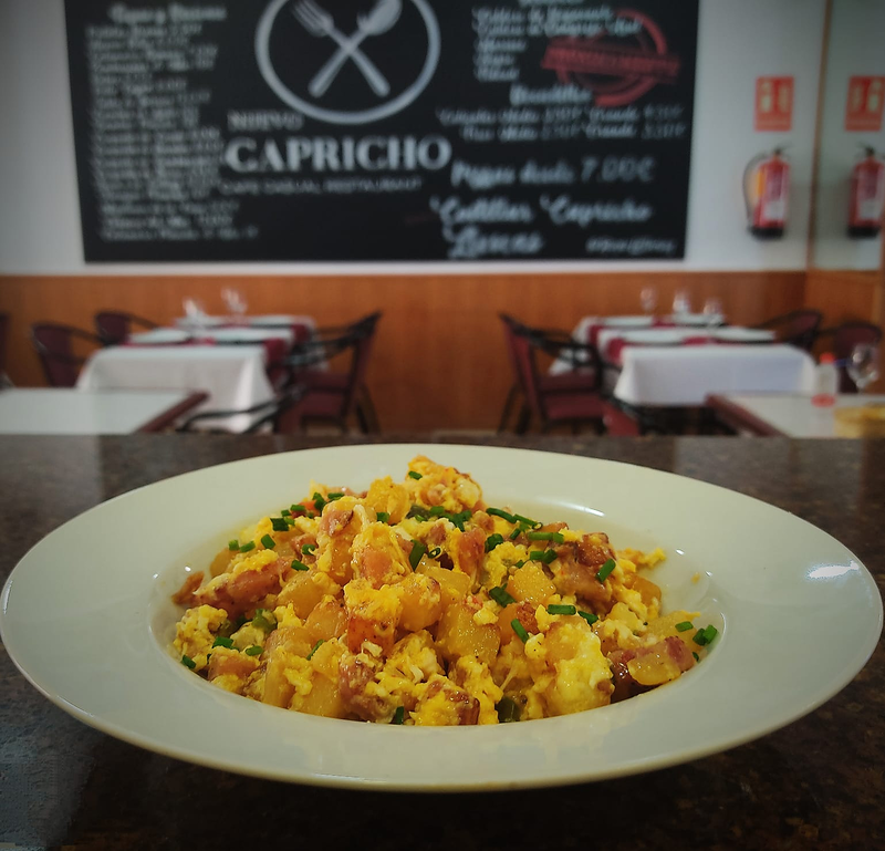 RESTAURANTE CAMBRILS- NOU CAPRICHO 31