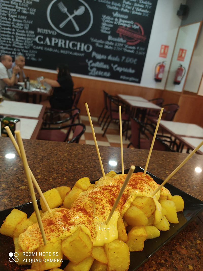 RESTAURANTE CAMBRILS- NOU CAPRICHO 47