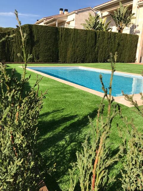 Natural Green - Césped Artificial en Barcelona 4