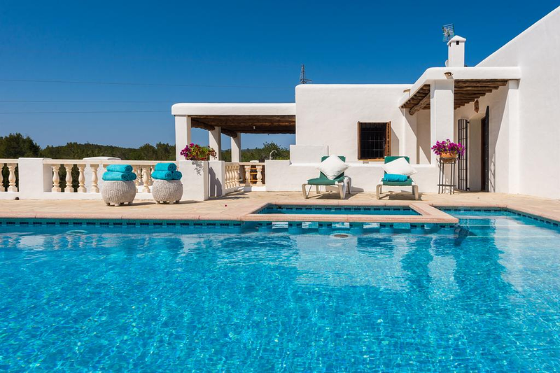 Rental Properties Ibiza - Alquiler Casa Vacaciones Ibiza 2