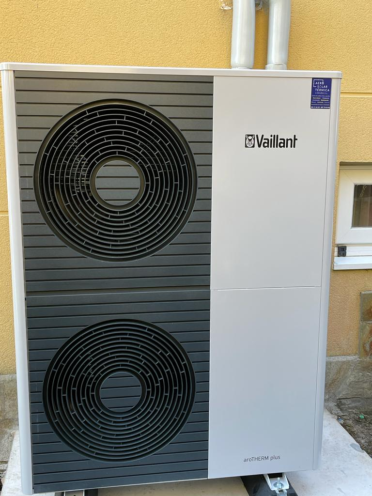 Aerosolar Termica Coru&ntilde;a 13