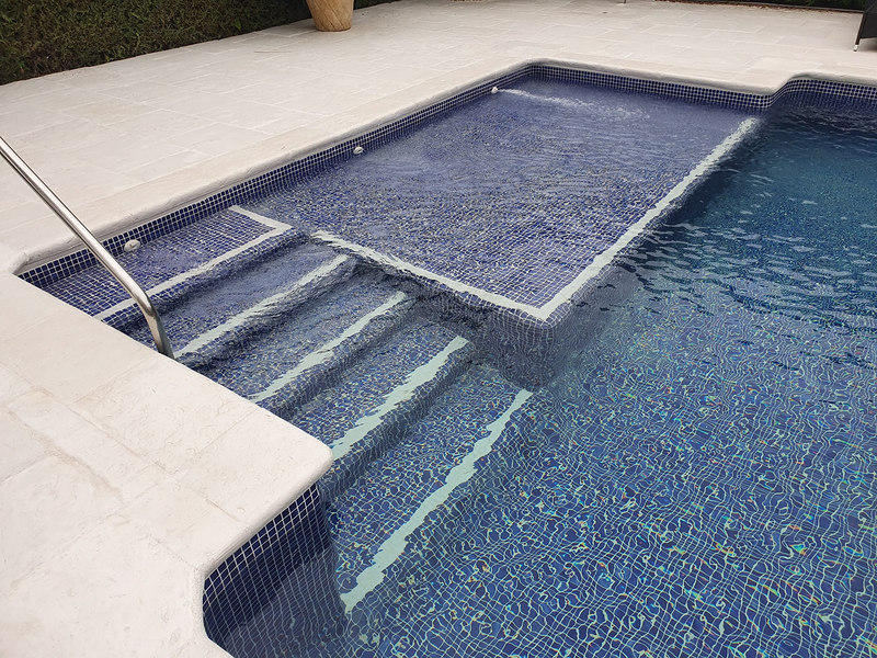 Isel Piscinas En Marbella 6