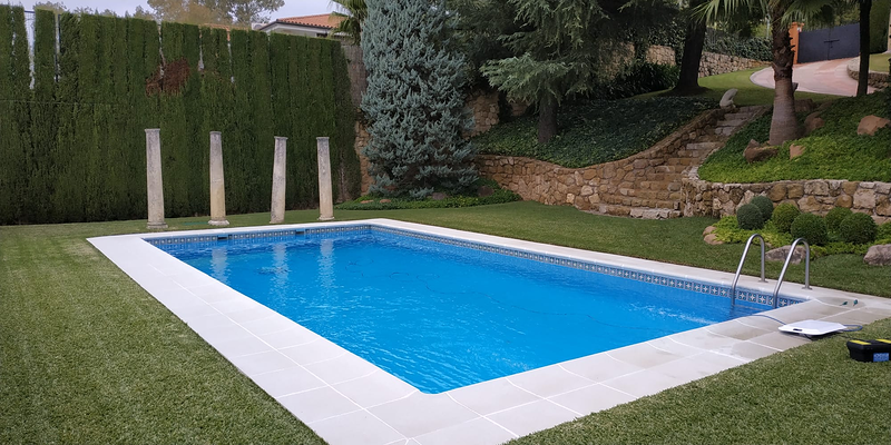 Isel Piscinas En Marbella 2