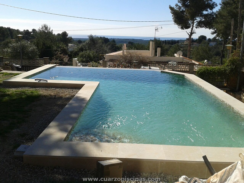 Cuarzo Piscinas y Exteriores 21