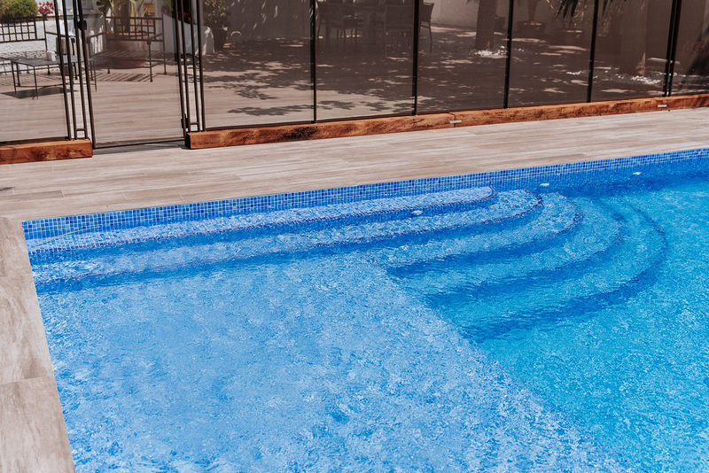 Cuarzo Piscinas y Exteriores 13