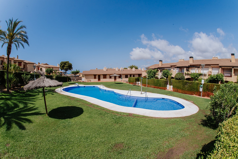 Cuarzo Piscinas y Exteriores 12