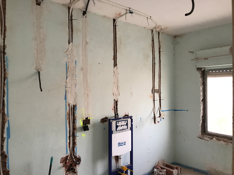 PJM Construcciones Y Reformas CB 9