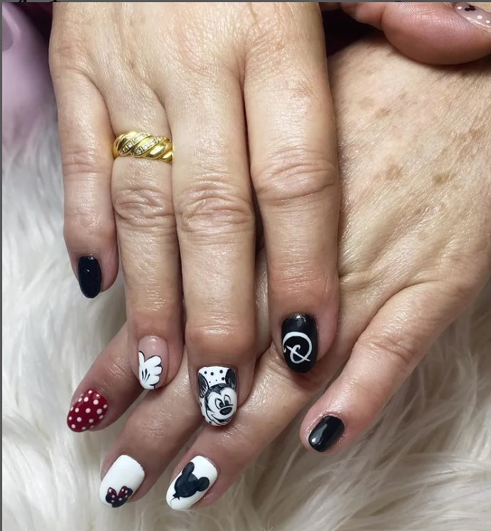 MICROBLADING NAVARRETE-LPG NAVARRETE-DAVINIA MONGE 6