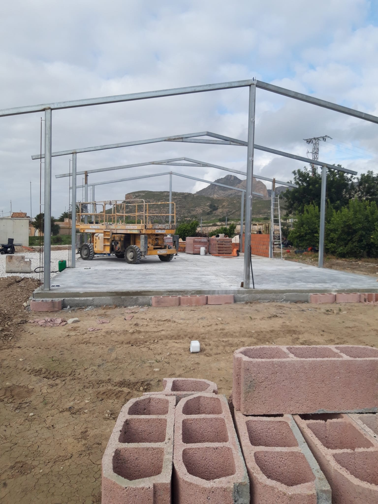 Soldador Movil Universal Alicante Vasi Andone 37