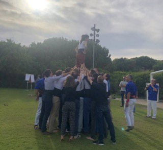 Human Team Building 5