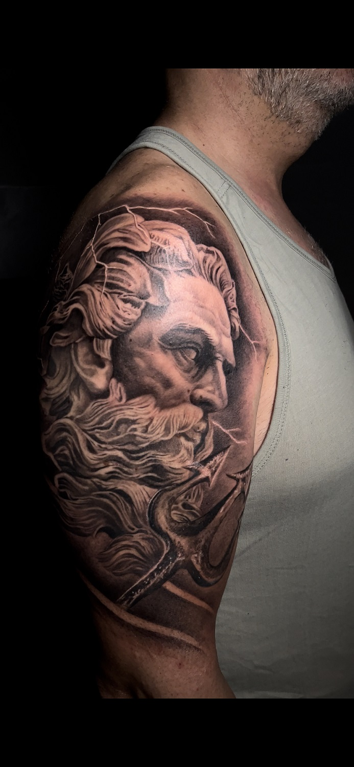 Colors Tattoo Studio 24