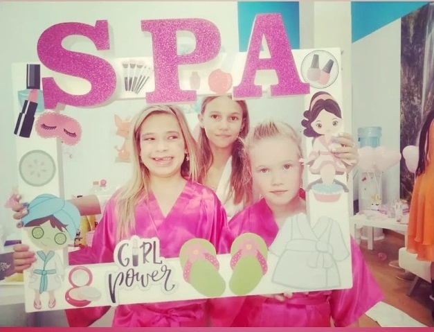 Esencial Est&eacute;tica Sabinillas 17