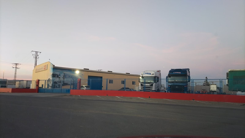 Transportes Carlos TRANSPORTES DE MERCANCIAS