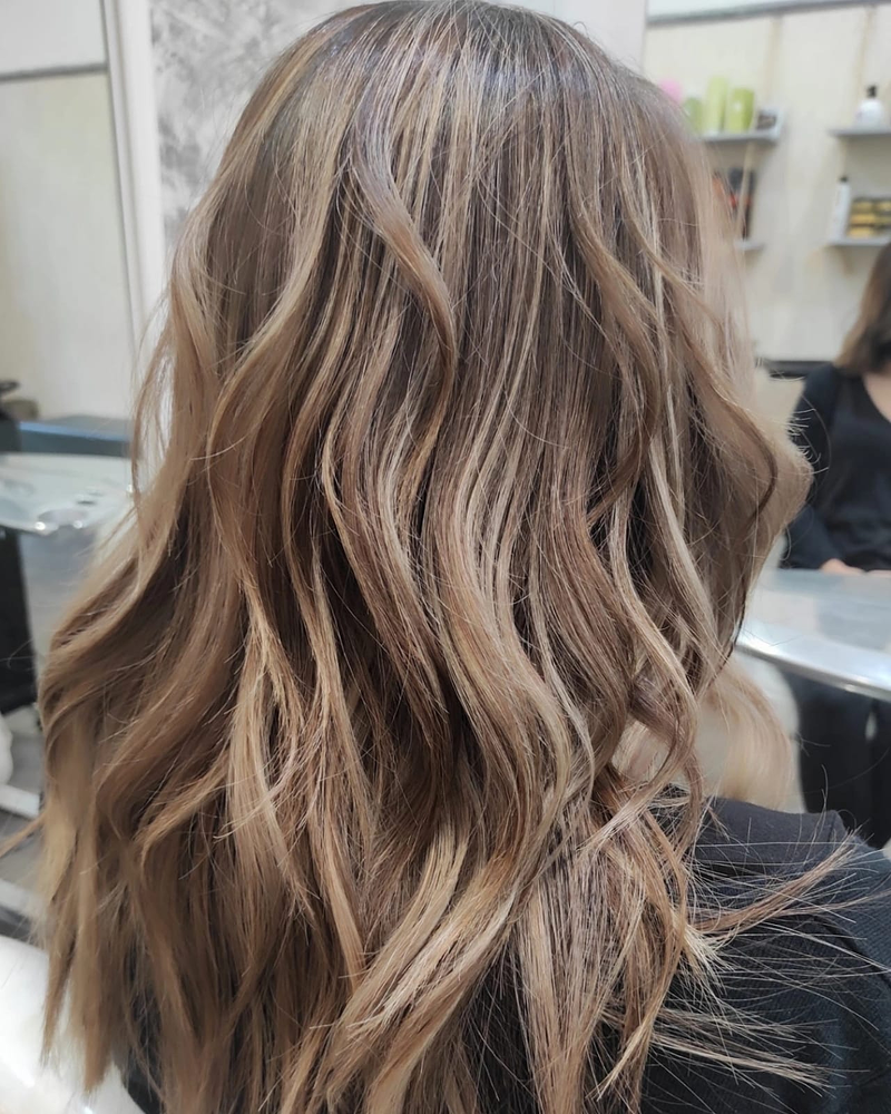 Estela Téllez Perruquers 7