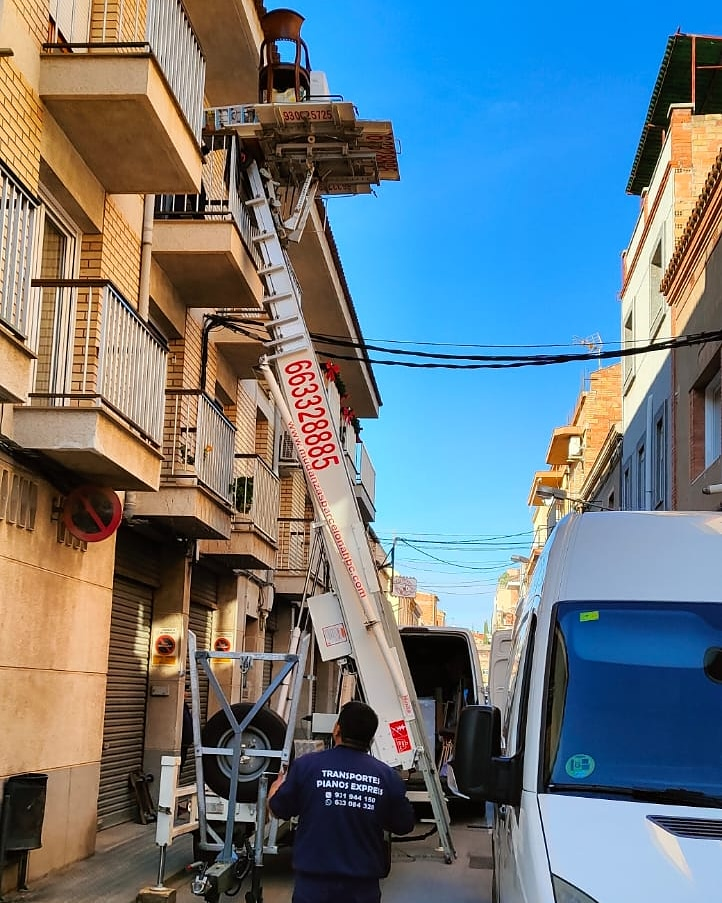 Transportes Pianos Express 33