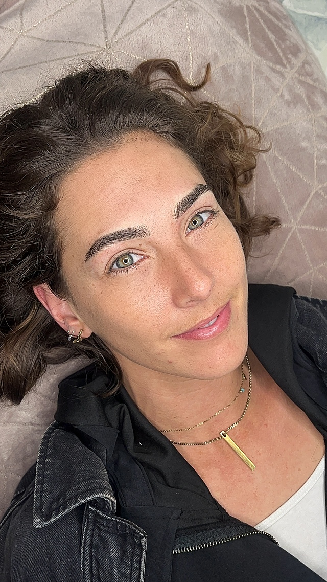 Gaby Talala Beauty Studio. Micropigmentaci&oacute;n y Microblading en Marbella. 3
