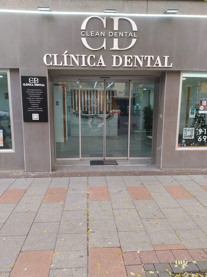 Clean Dental 13