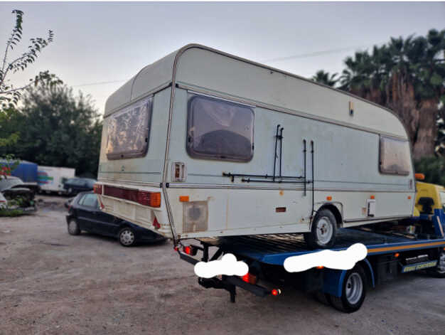 Compraventa Nayacar AUTOMOVILES Y FURGONETAS SINIESTRADOS: COMPRA VENTA