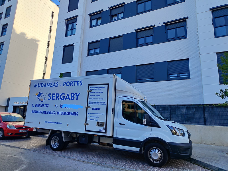Mudanzas y Portes Tus Cambios Con Gaby 4