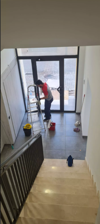 Servicios Y Mantenimiento Al.Na.Do. LIMPIEZA: EMPRESAS