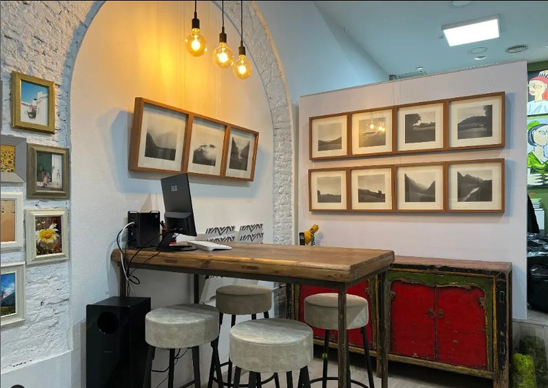 Omorfia Art Gallery 25