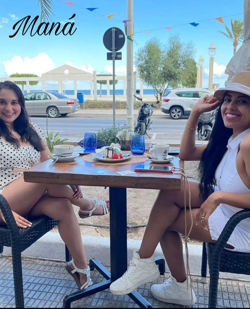 Mana Lounge Beach 26