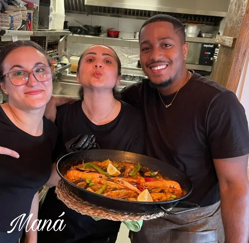 Mana Lounge Beach 22