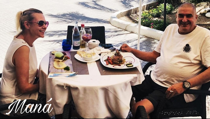 Mana Lounge Beach 14