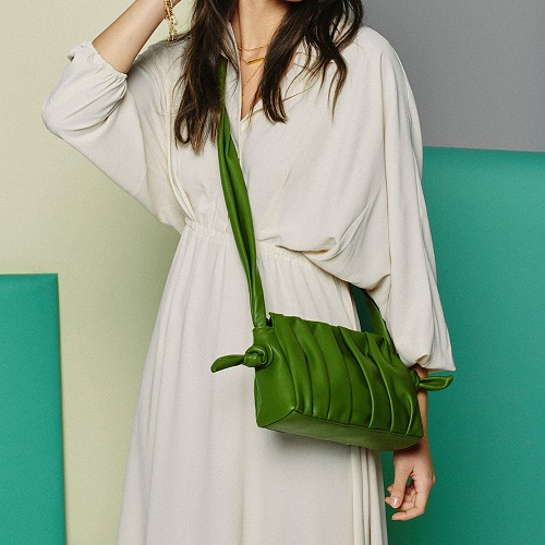 Beauty Manager Cristian Lay Evan COSMETICA: ESTABLECIMIENTOS