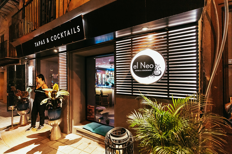 El Neo Tapas & Cocktails - Santa Catalina 5