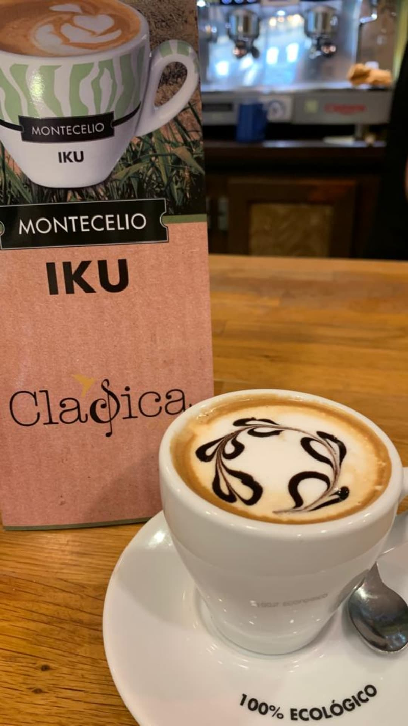 Cl&aacute;sica Caf&eacute; 13