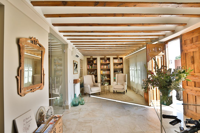 El Patio de los Jazmines 19