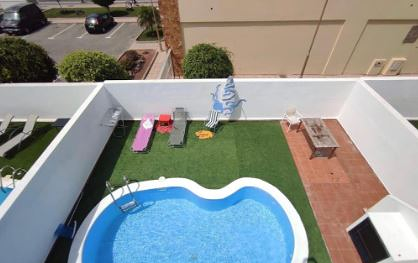 Long Beach Surf House 5