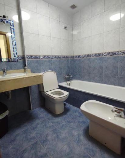 Long Beach Surf House 4